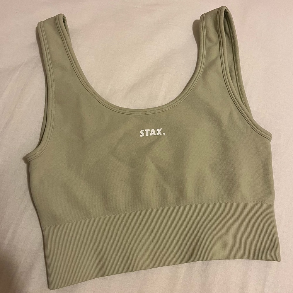 Stax V6 Light Sage Green Sports Bra